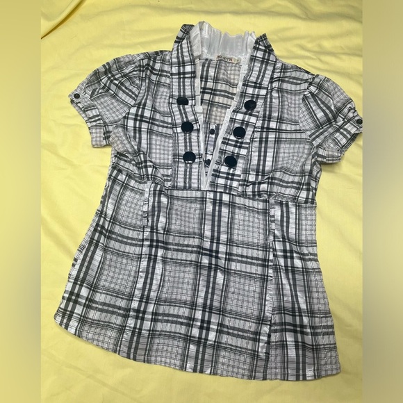2 for $25 Woman’s grey black white Blouse in size extra large XL - Picture 2 of 3